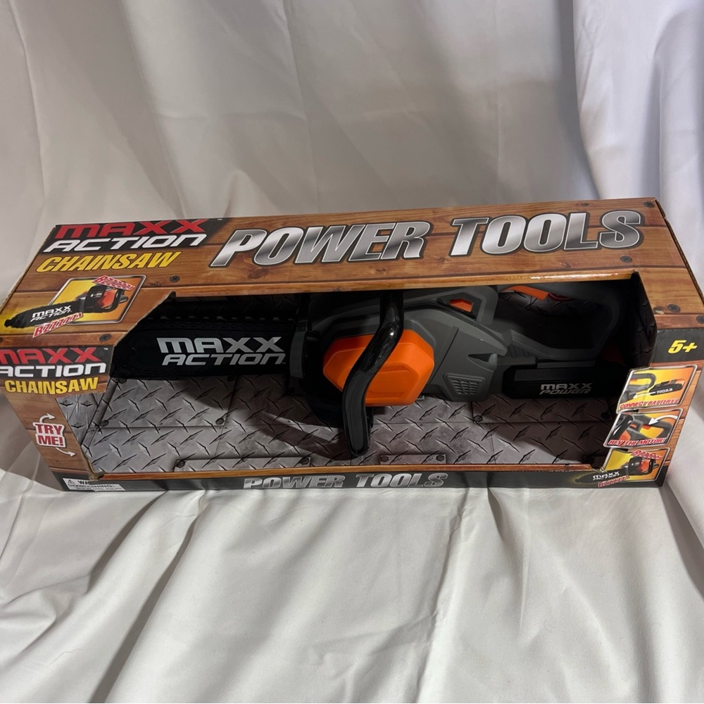 Maxx Action Power Tools Chainsaw – Construction Tool with Lights and Sounds | Pr